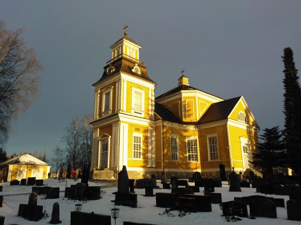 Ylöjärven matkakuvat - Kaunis Ylöjärven kirkko | Napsu